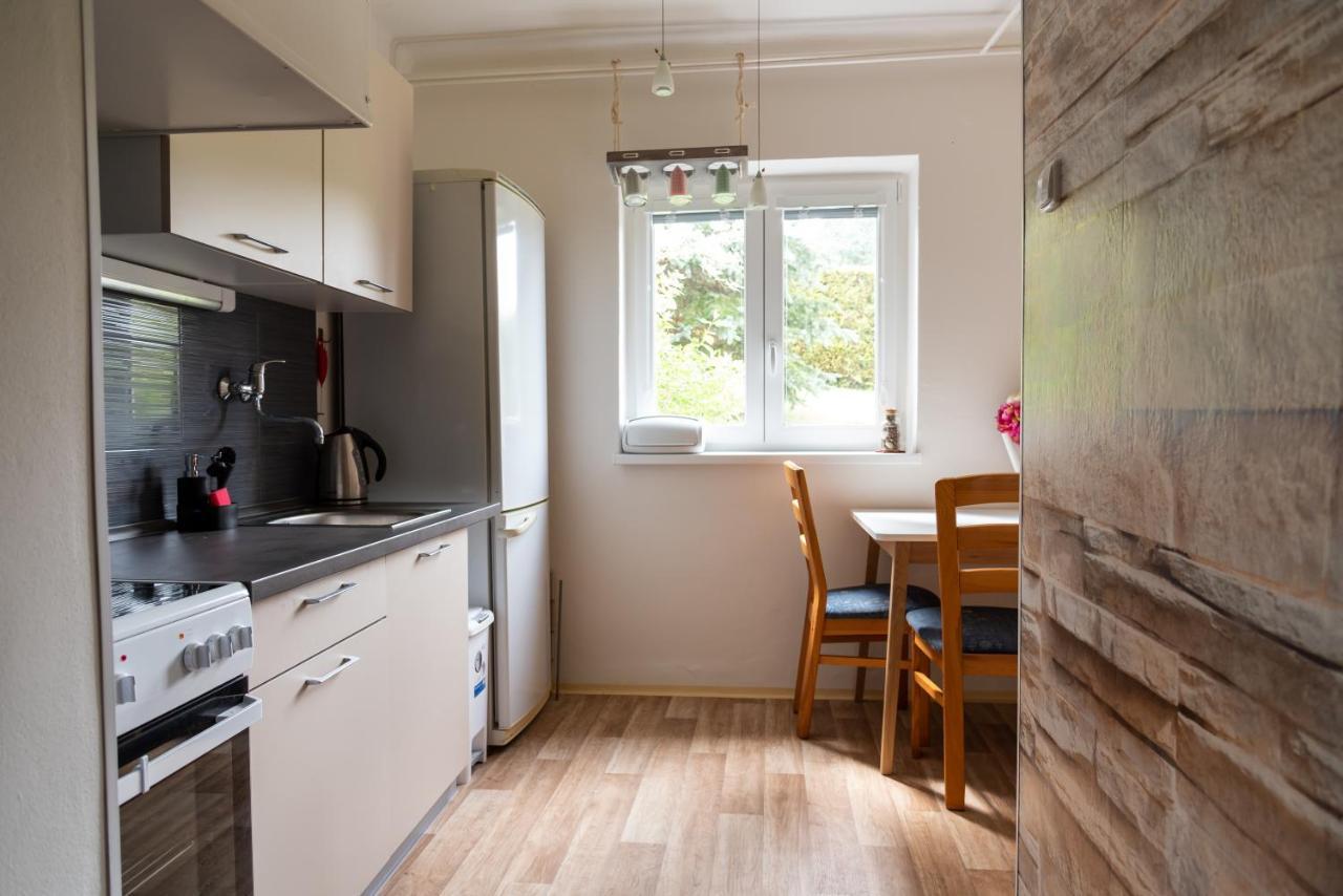 Апартаменты Apartman Fraise Дечин Экстерьер фото