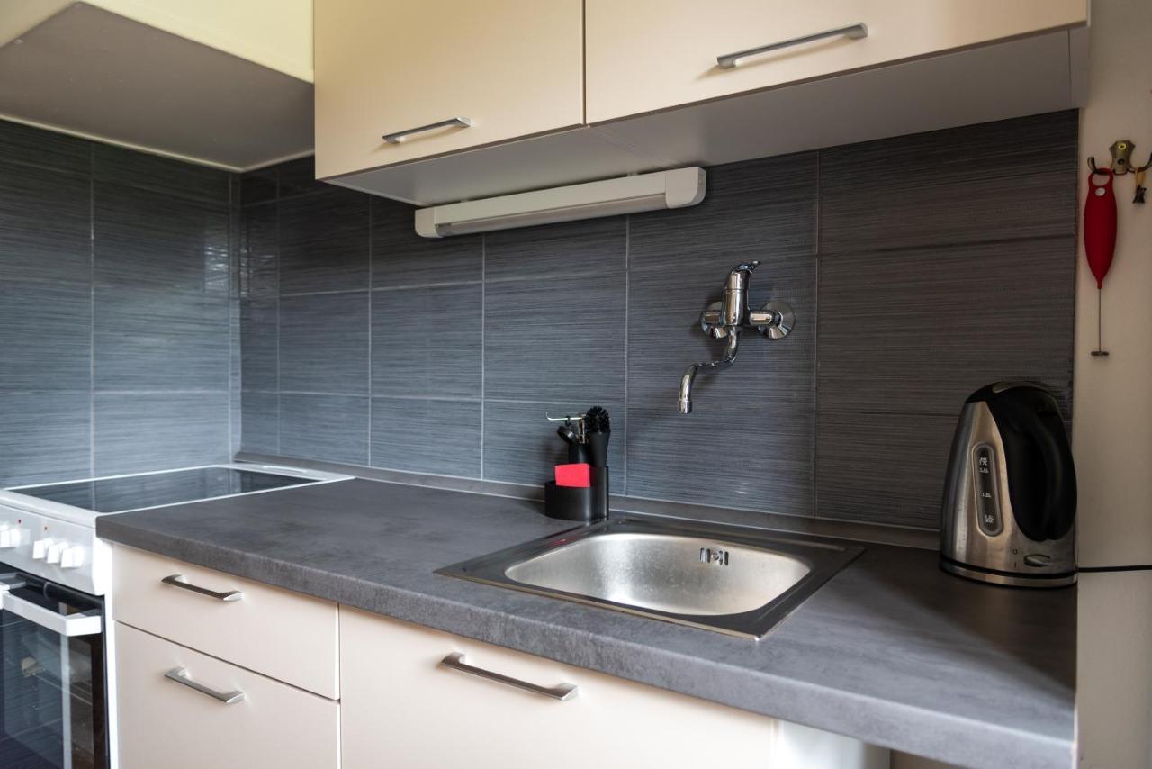 Апартаменты Apartman Fraise Дечин Экстерьер фото