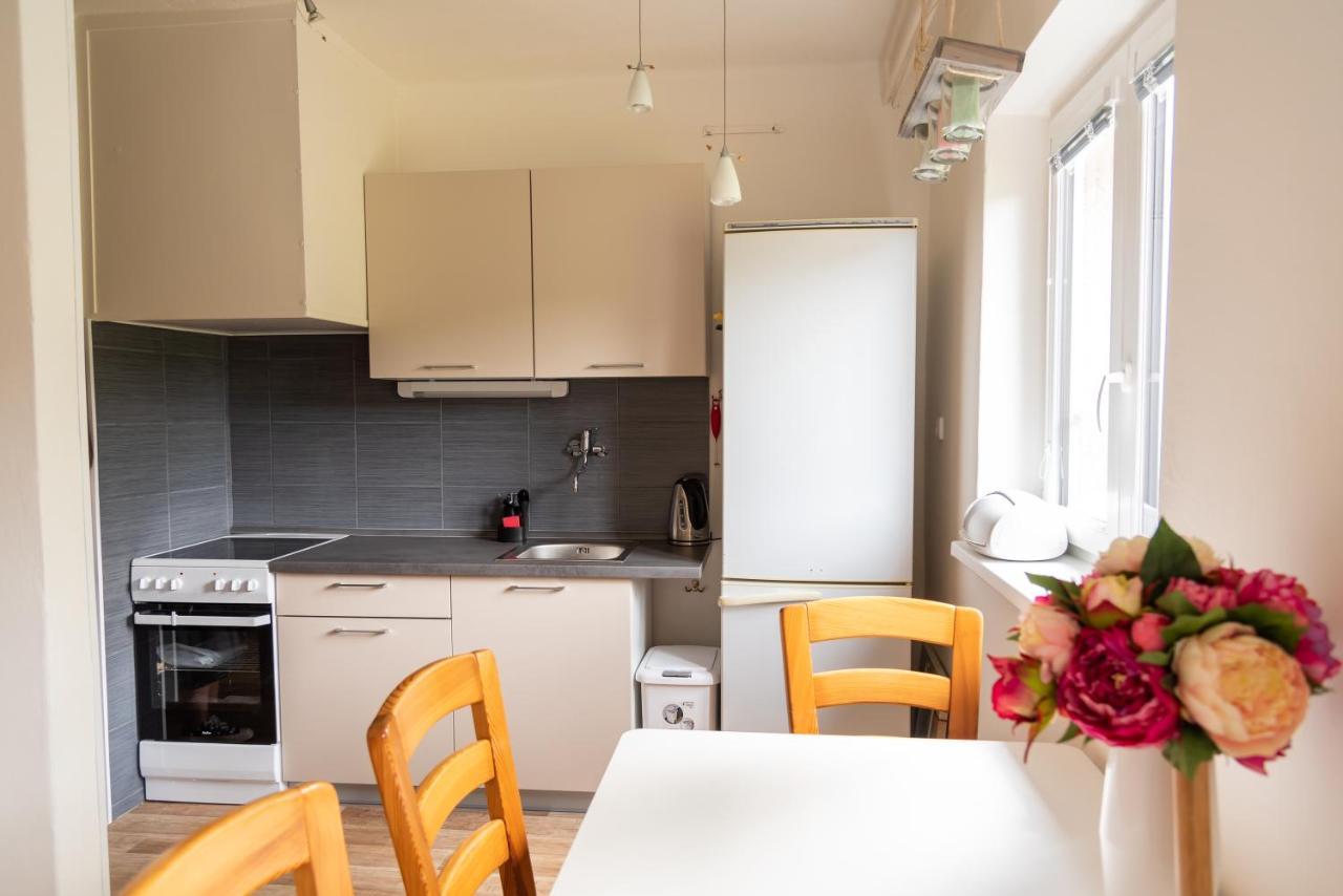 Апартаменты Apartman Fraise Дечин Экстерьер фото